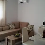 Nianthy * Faliraki